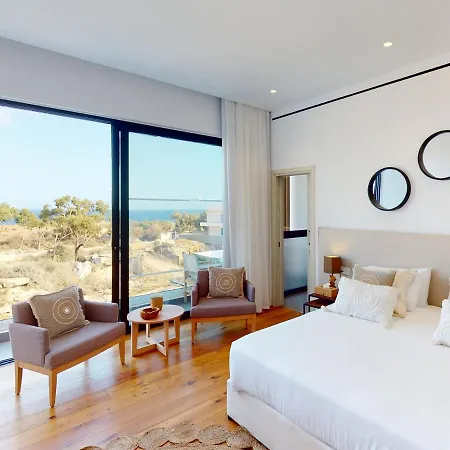 Sanders Konnos Bay Polymnia, Stunning 4-bedroom With Sea View No1 Villa