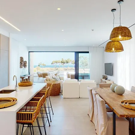 Sanders Konnos Bay Polymnia, Stunning 4-bedroom With Sea View No1 Villa *