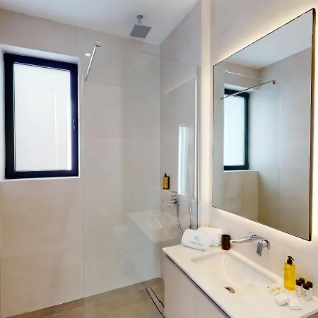 Sanders Konnos Bay Polymnia, Stunning 4-bedroom With Sea View No1 * Protaras